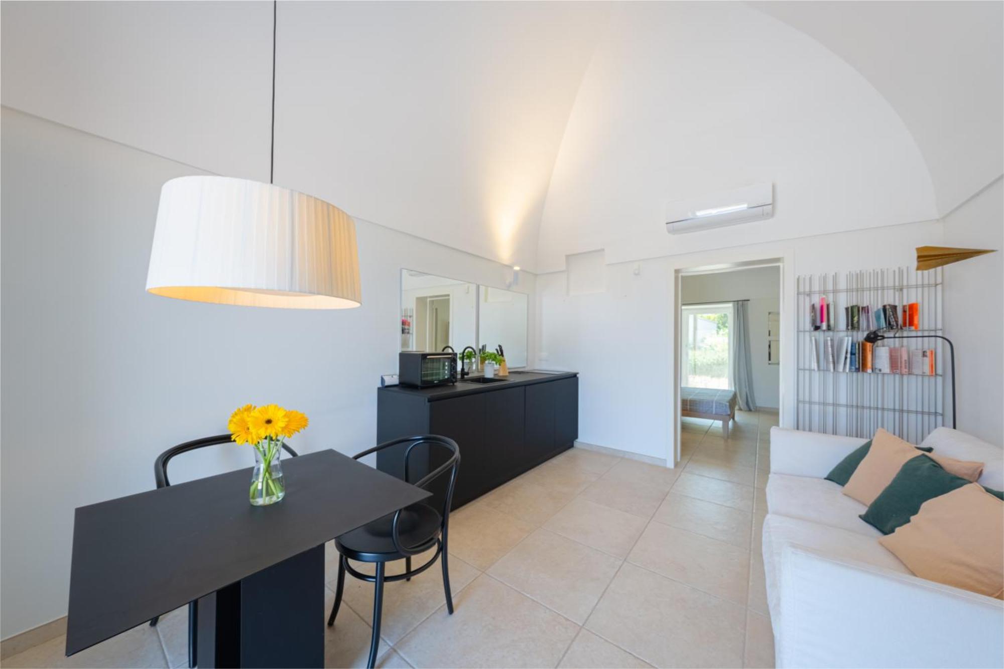 Pati Design Apartments - With Private Patio Or Terrace And Swimming Pool Monopoli Bagian luar foto